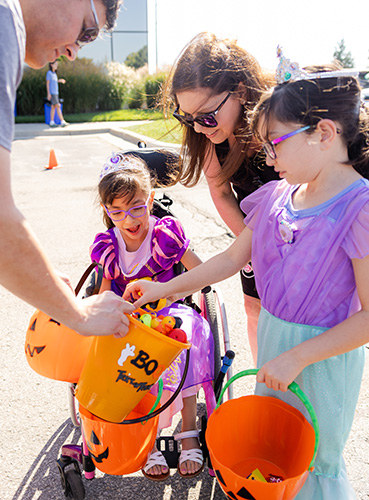 Family Trick or Treating at Geeks for Kids Trunk or Treat